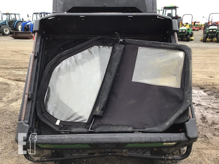 john-deere-gator-xuv-825i-image-19