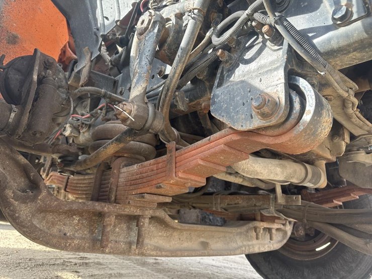 2009-international-7400-image-47