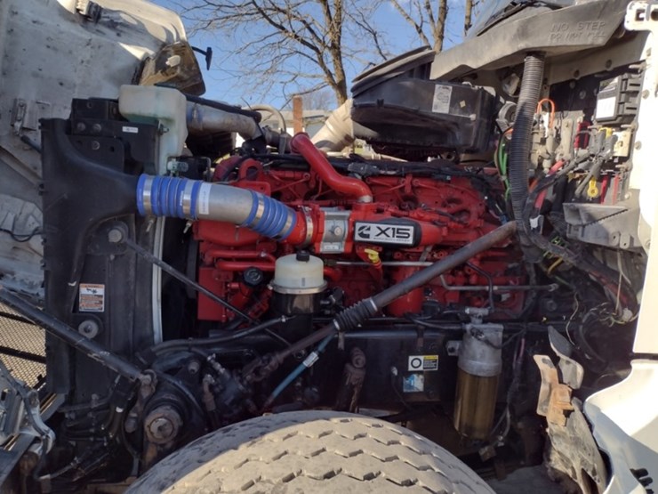 19-peterbilt-water-truck^title^-(qea-4054)-image-17