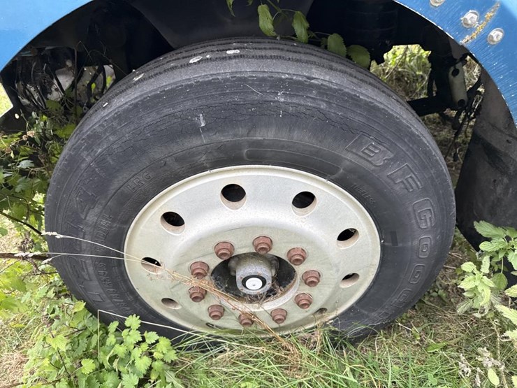 #3157-•-western-star-parts-sleeper-truck-image-32