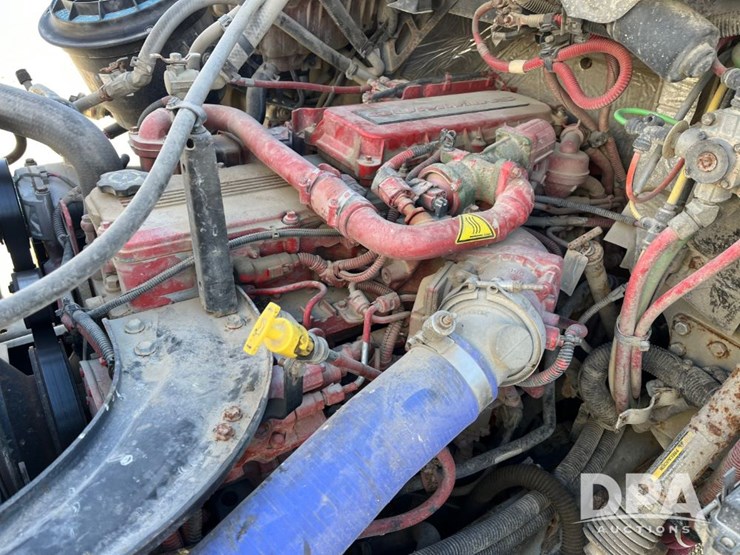 2016-freightliner-petroleum-truck-(jn3388,-unit-2374)-image-74