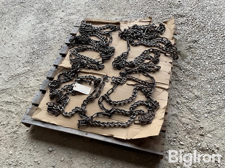 john-deere-3320-image-2