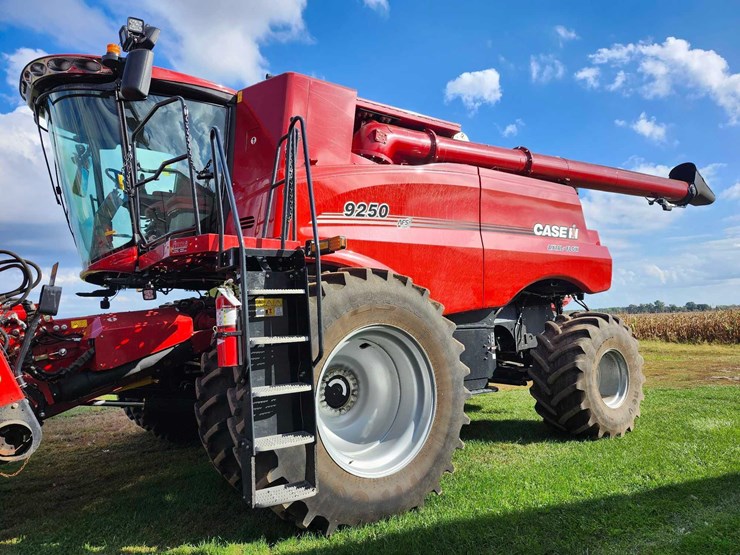 2023-case-ih-9250-image-1