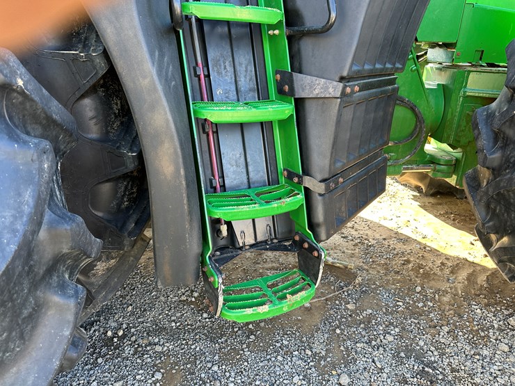 #32570-•-2012-john-deere-9360r-4x4-articulating-tractor-1rw9360rkep011018-image-26