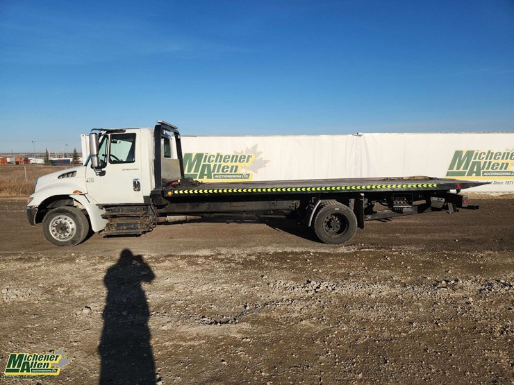 international-durastar-4300-image-20