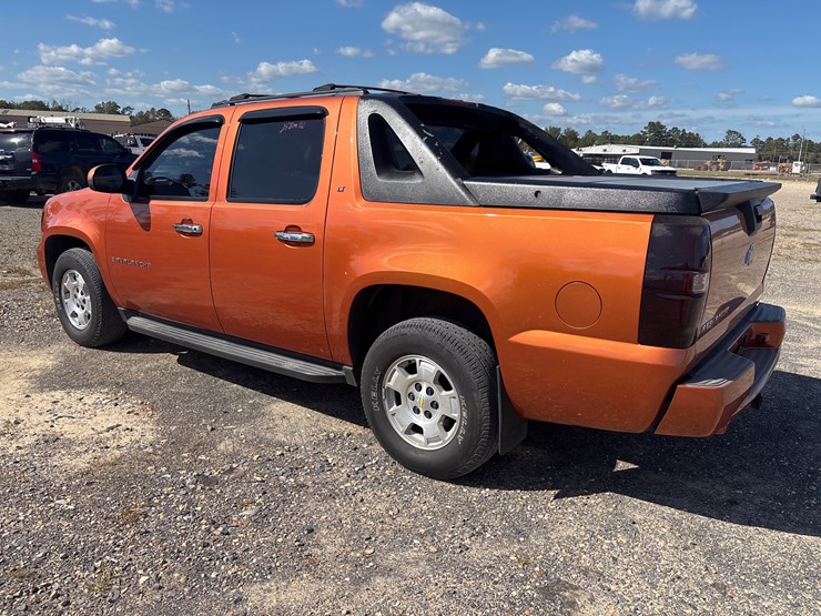 #24328-•-2007-chevrolet-avalanche-image-4