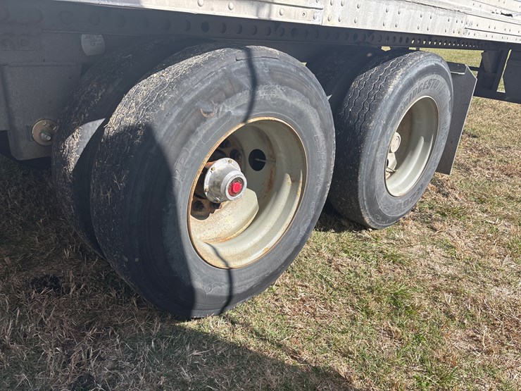 #16203-•-2014-hyundai-van-image-10