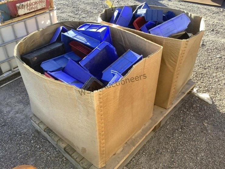 pallet-of-plastic-organizer-bins-image-2