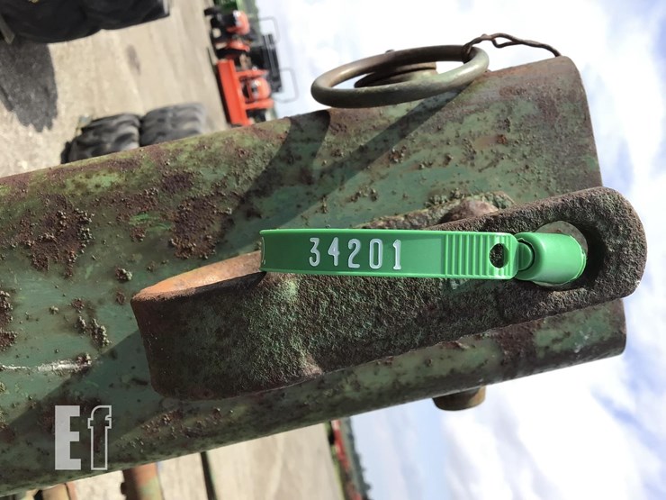 john-deere-48-image-10