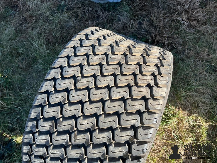 grassmaster-24x12.00-12nhs-tire-on-5-bolt-rim-image-7