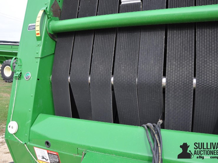 2002-john-deere-567-image-14