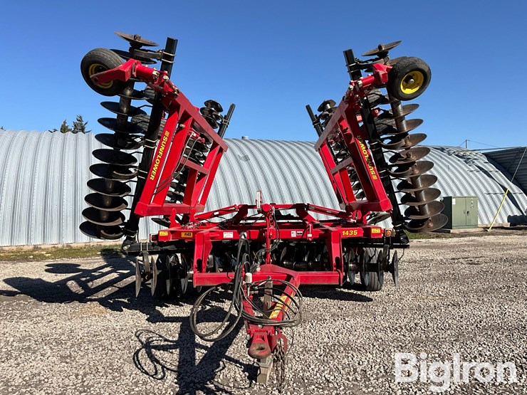 2011-sunflower-1435-image-2