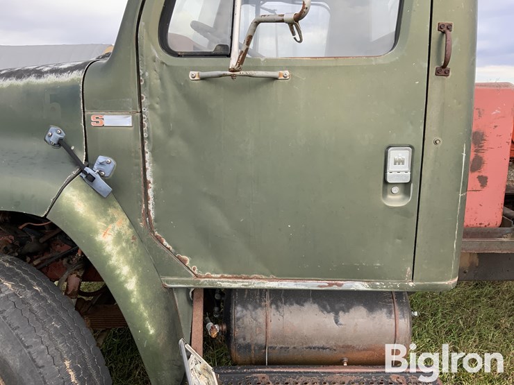 1981-international-f1924-image-19