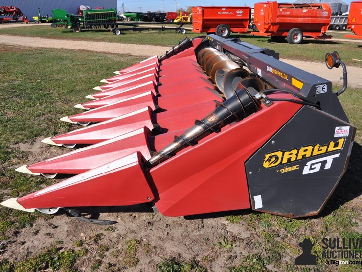2016-drago-gt-8-30-8r30-corn-head-image-8