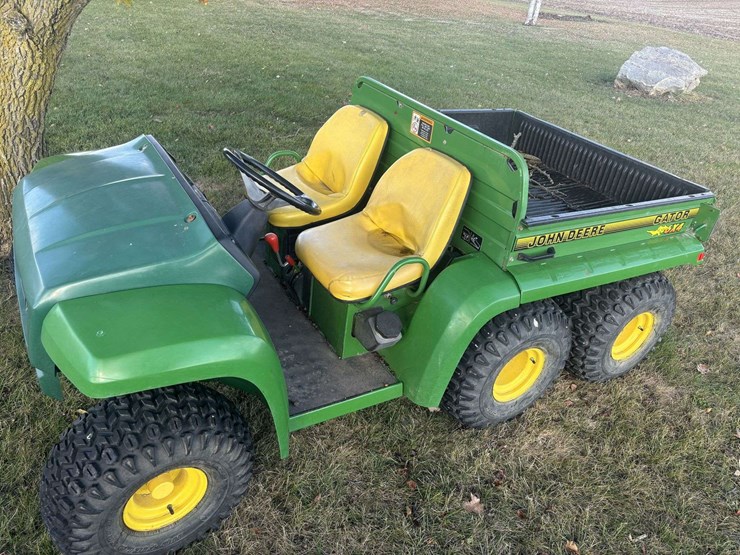 john-deere-gator-image-1