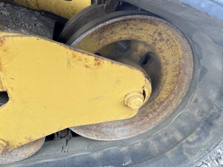 2017-caterpillar-289d-image-60