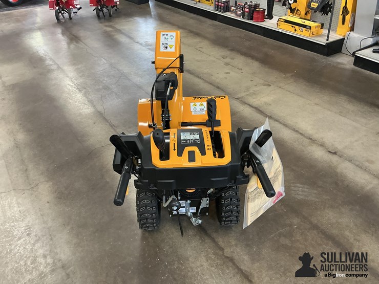 cub-cadet-2x26ip-26”-walk-behind-snow-blower-image-6