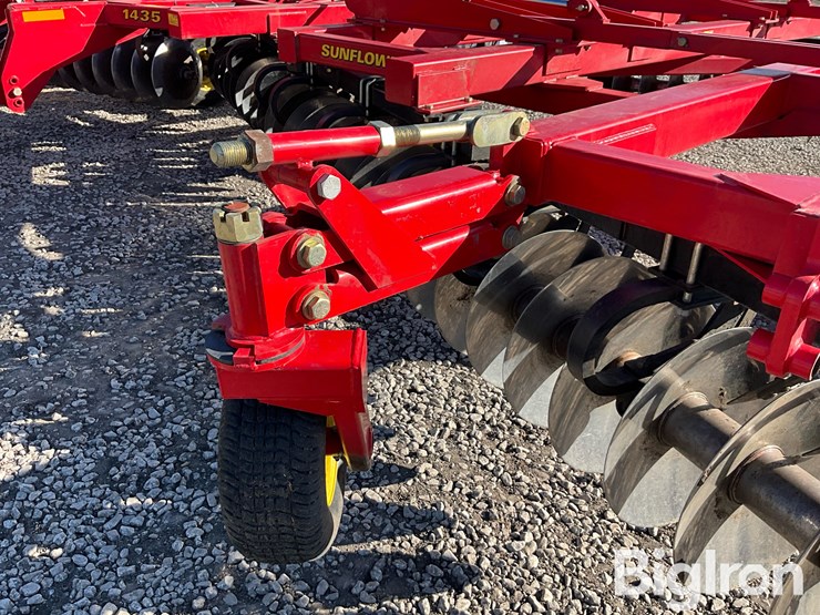 2013-sunflower-1435-image-20