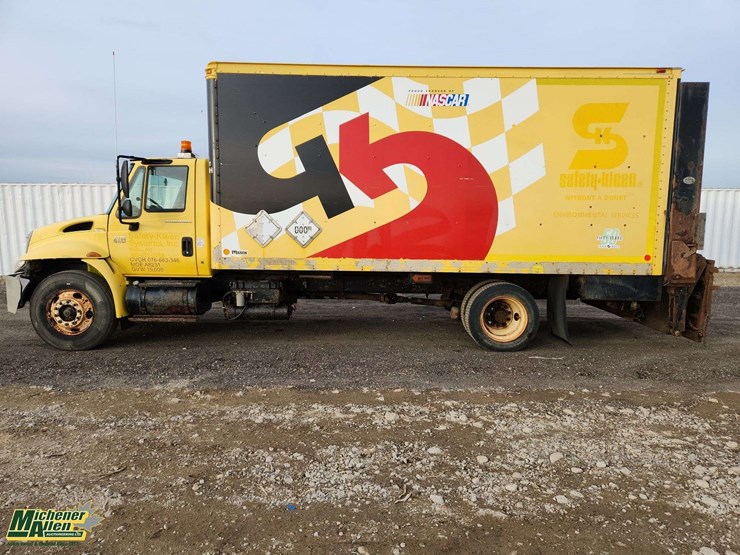 2006-international-durastar-4200-image-6