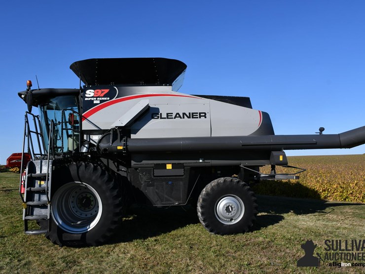 2020-gleaner-s97-image-8