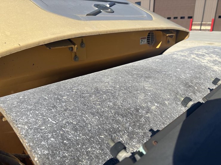 #1341-•-2013-volvo-dd110-roller-image-30