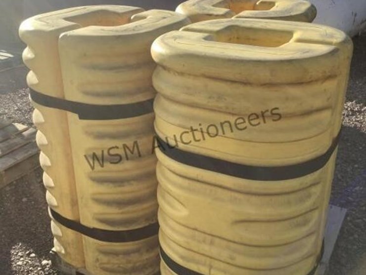 (3)-pole-protectors-image-2