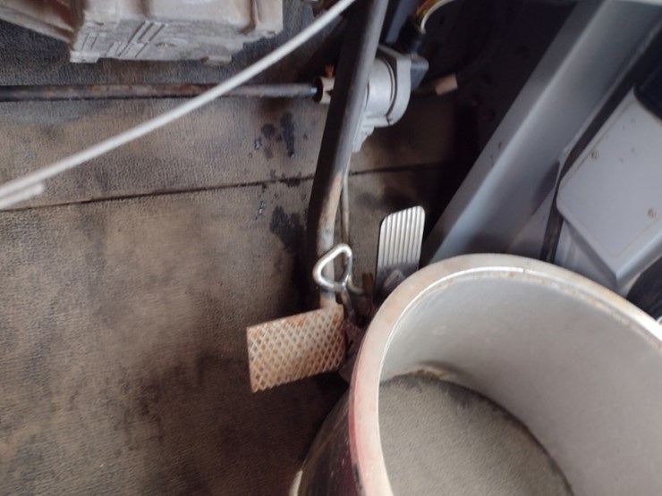 athey-ra-730-street-sweeper-(qea-4003)-image-10