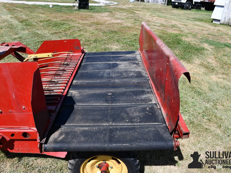 new-holland-144-image-11