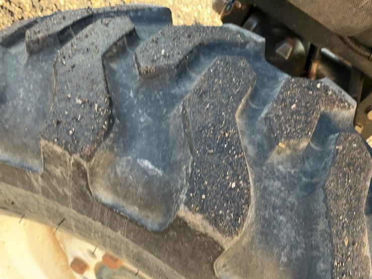 new-holland-tc29da-image-13