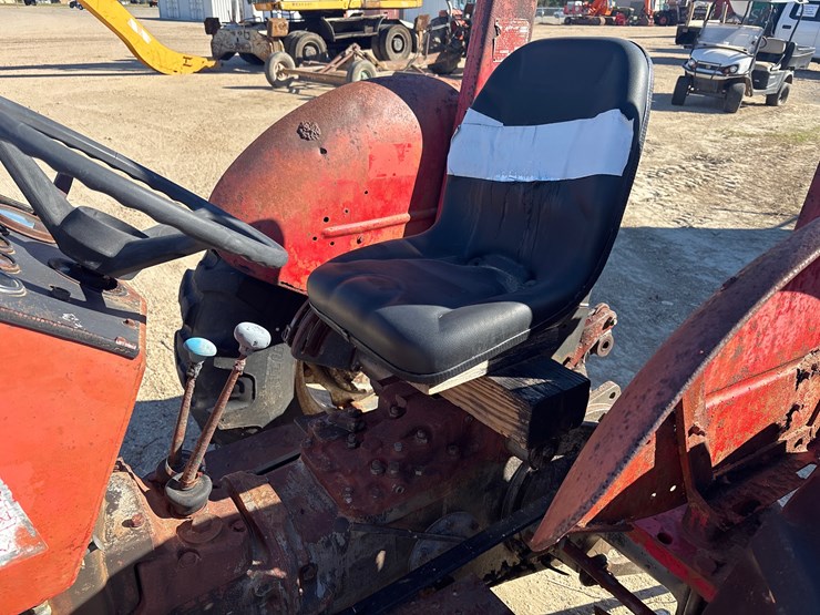 massey-ferguson-245-image-11