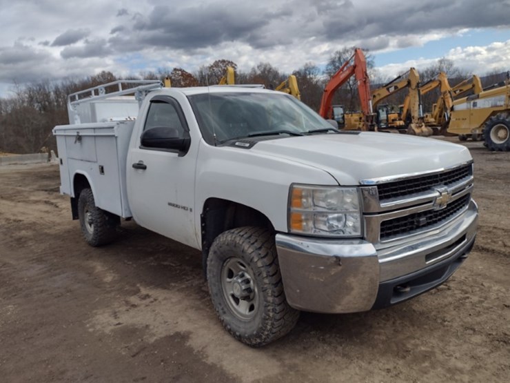 09-chevy-truck^title^-(qea-4045)-image-27