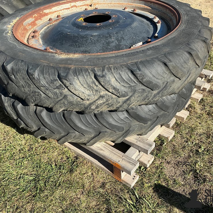 Taurus 300/95R46 Tires On 8 Bolt Rims