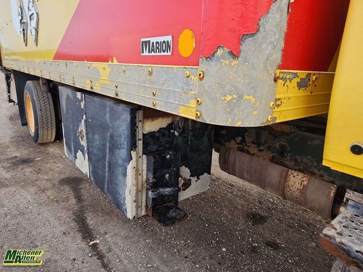 2006-international-durastar-4200-image-31