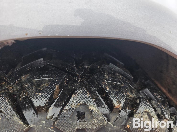 2001-global-electric-motorcars-4-seat-electric-golf-cart-image-13