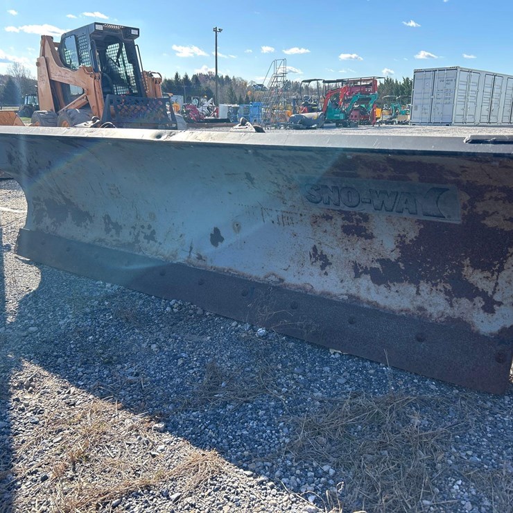 Sno-Way Hydraulic Snowplow Attachment
