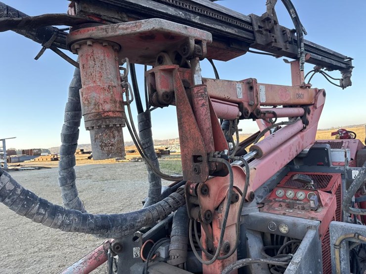 2009-sandvik-dc302r-image-14