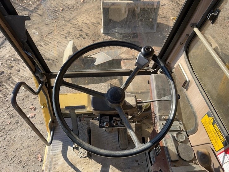 1992-deere-595d-image-27