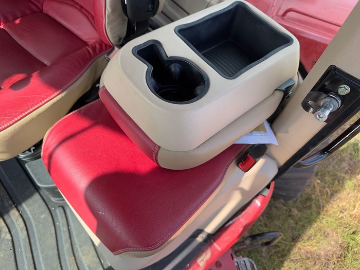 2023-case-ih-540-image-38