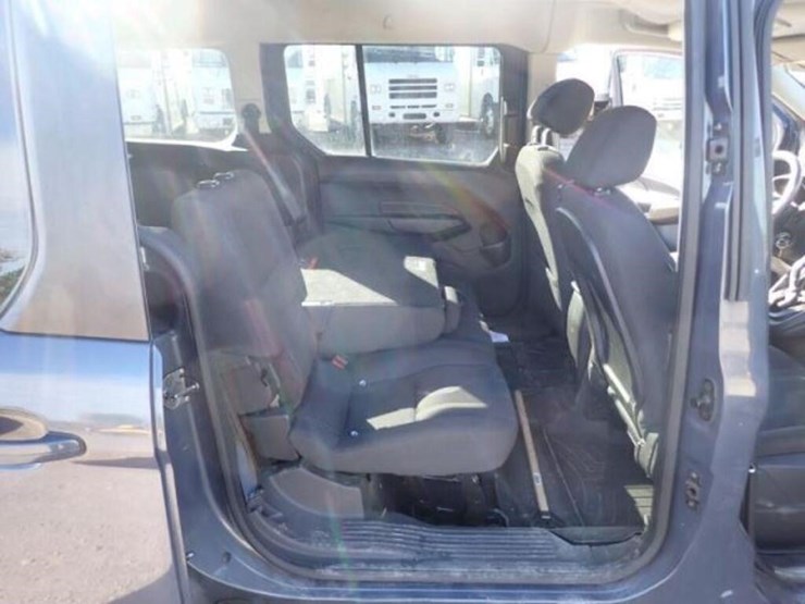 2014-ford-transit-connect-image-22
