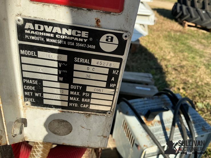 advance-convertamatic-20b-floor-cleaner-image-19