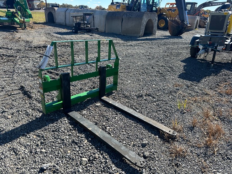 #32580-•-frontier-ap12g-4'-pallet-fork-image-4