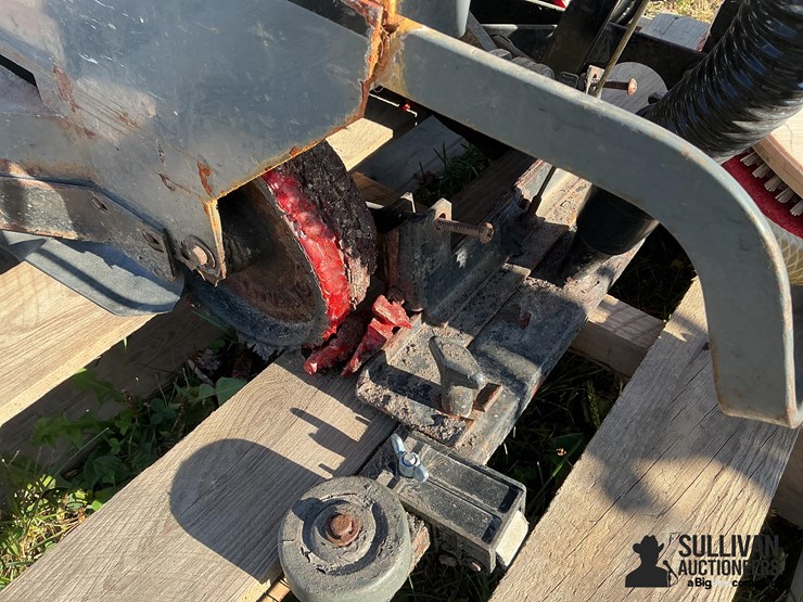 advance-convertamatic-20b-floor-cleaner-image-12