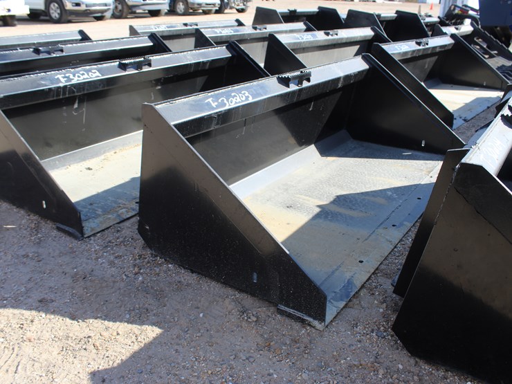 #30203-•-68in-low-profile-gp-bucket-image-1