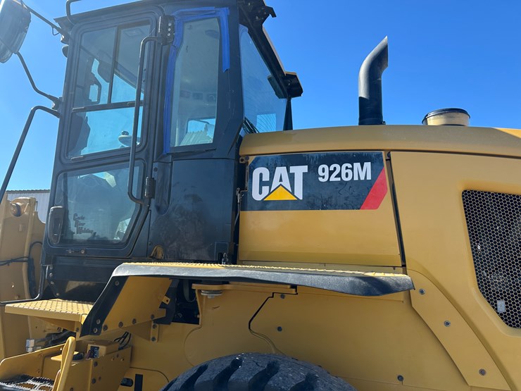 2016-caterpillar-926m-image-18