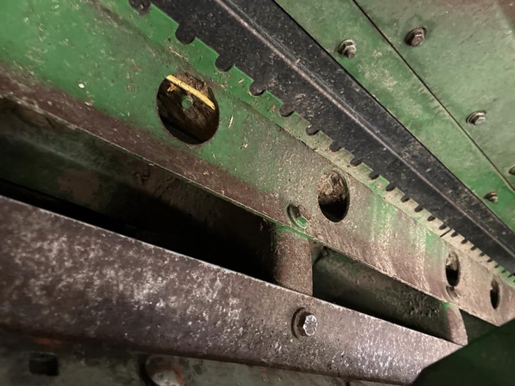 2004-john-deere-9660-sts-image-61