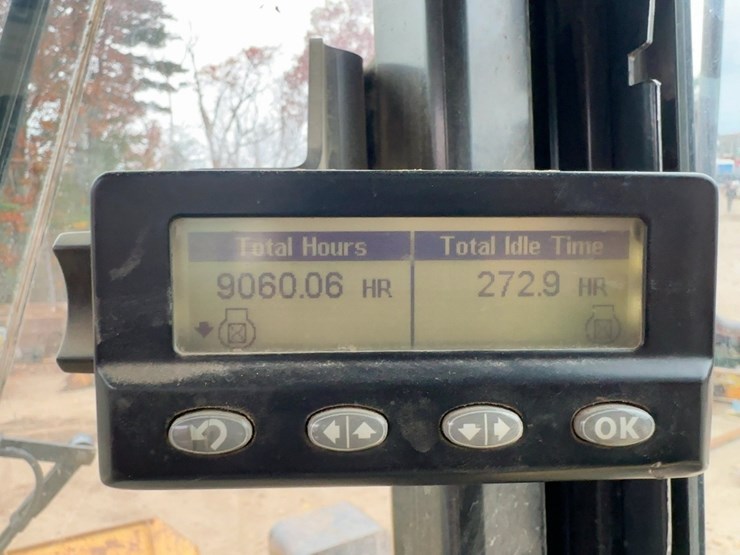 2008-caterpillar-938h-image-25