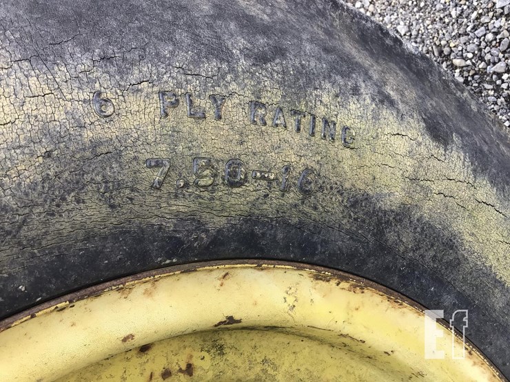 1984-john-deere-2750-image-20