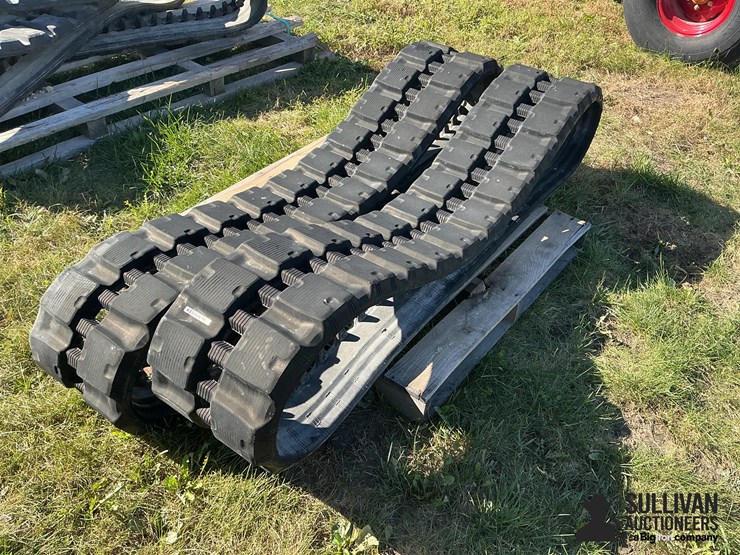 bridgestone-380x52x86-15”-rubber-tracks-image-1