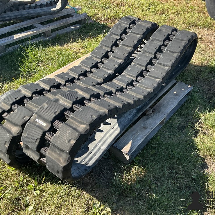 Bridgestone 380x52x86 15” Rubber Tracks