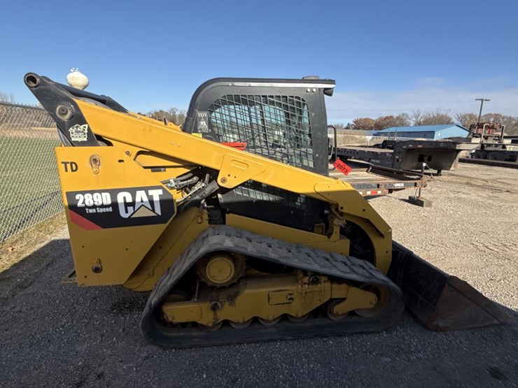 2017-caterpillar-289d-image-6